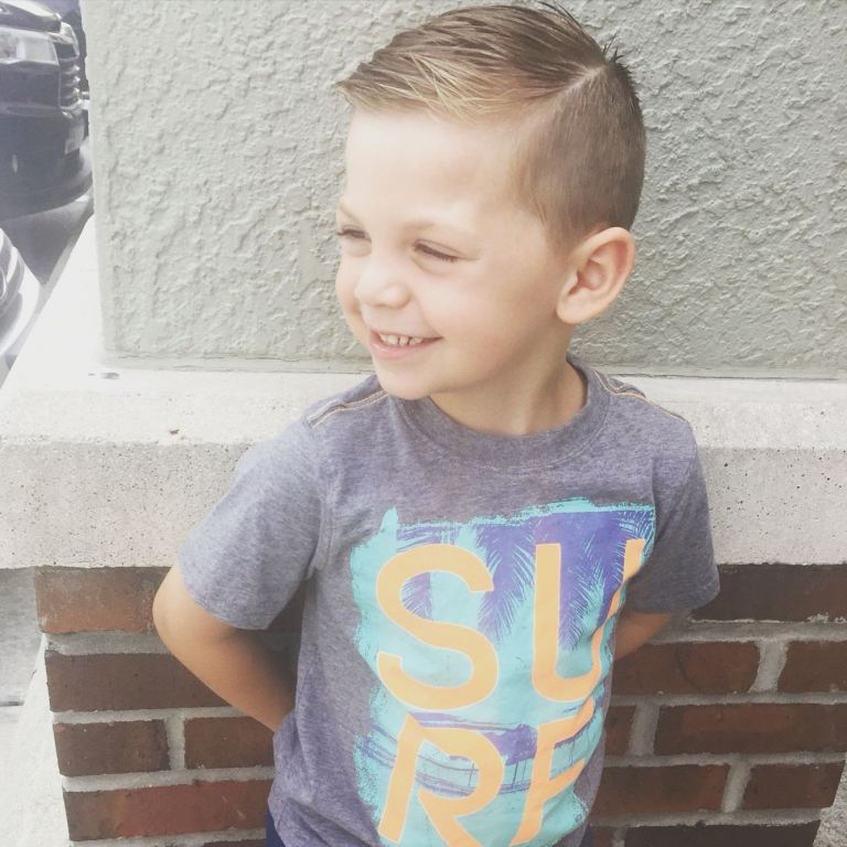 Sidecut detské účesy blond nápady styling