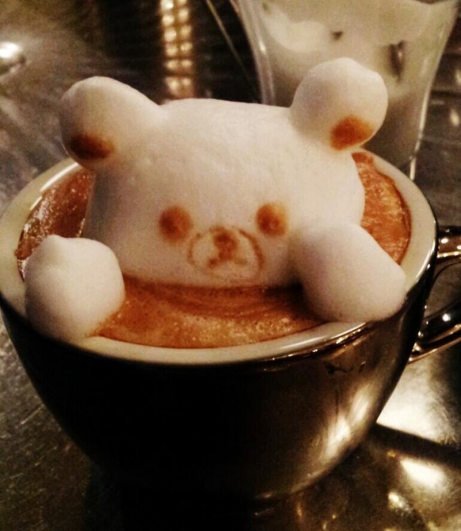 3d latte coffee art medveď kazuki yamamoto
