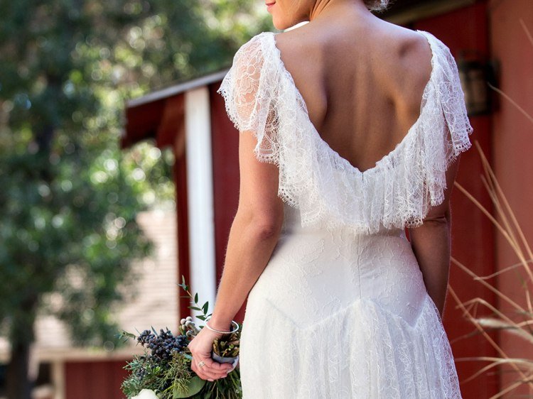 svadobné šaty bez rukávov boho vyzerať krásna koža na chrbte