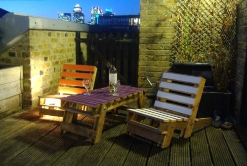 záhradný nábytok, europalety na cykloturistiku, relaxačná strešná terasa