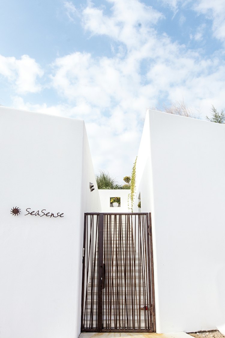 Užite si dovolenku v Bulharsku dokonale prázdniny-bulharsko-vchod-pláž-brána-kov