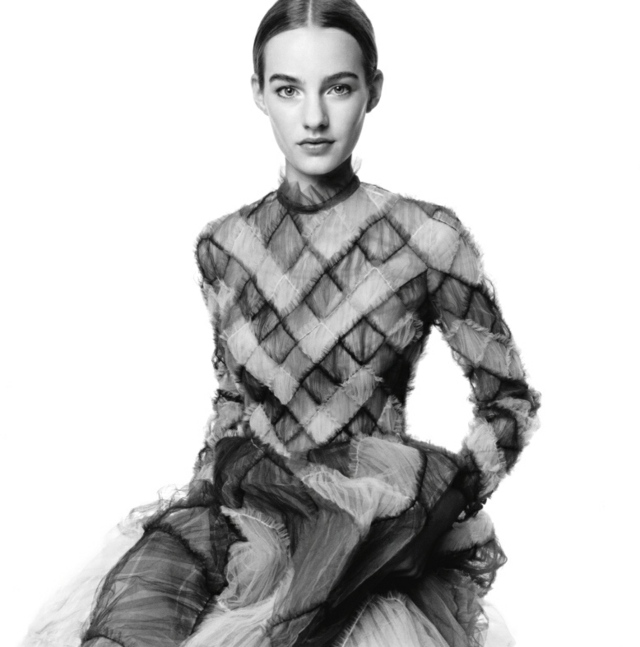 hravé detaily s tylom ako látkovou kolekciou Valentino Maartje-Verhoef-s-šatami-od-Valentina