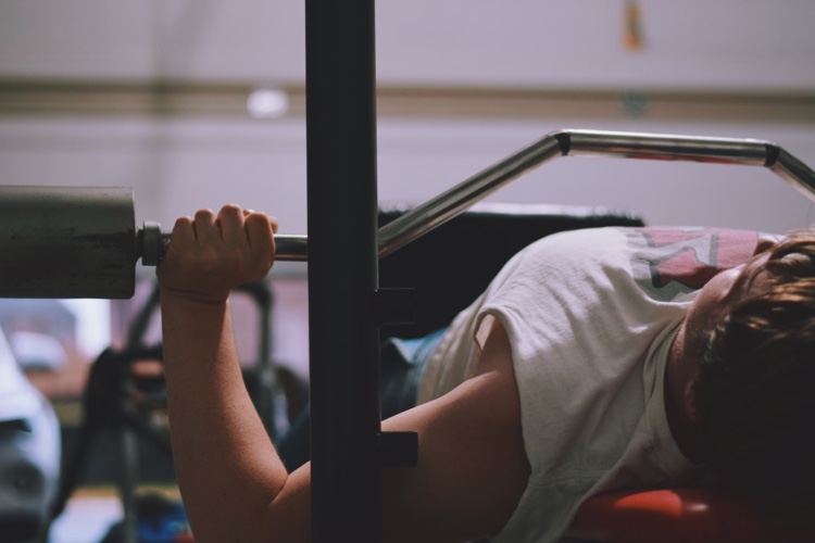 Vegánska výživa pre silový tréning pred a po tréningu