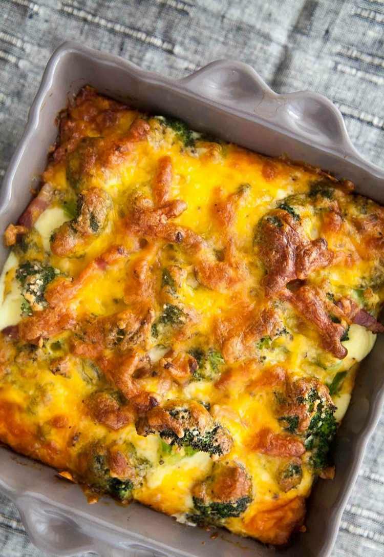 brokolica-vegánsko-droždie-roztopené-zemiaky