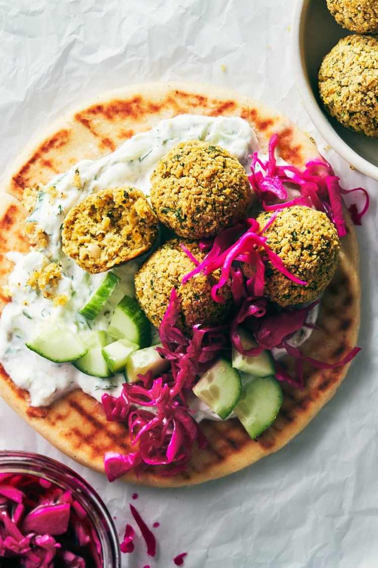 Falafel v rúre recept na ľahké vegánske jedlá večera