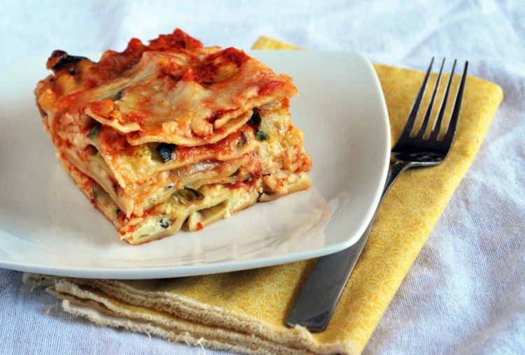 Pripravte si vegetariánske lasagne s cuketou vegetariánske-lasagne-pečenie-recept-cuketa