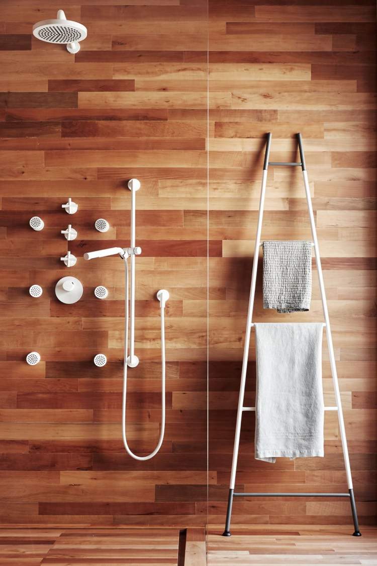 kúpeľňa-drevo-biela-armatúra