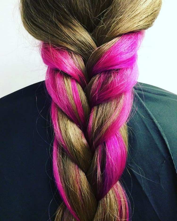 skrytý účes s vrkočom v štýle dúhy