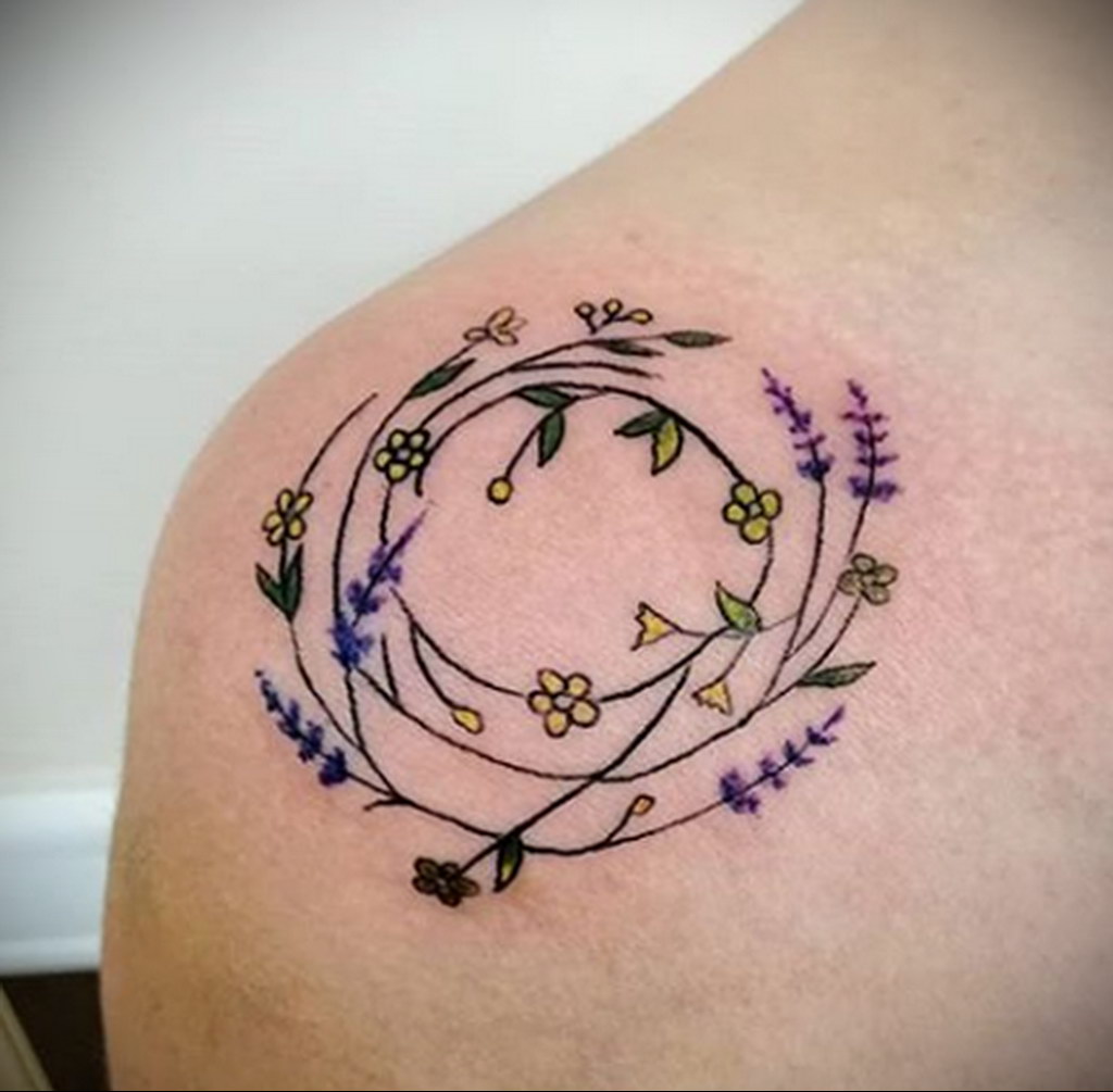 Zdjęcie tatuażu na temat wiosny 01.01.2020 №017 -wiosenny tatuaż-