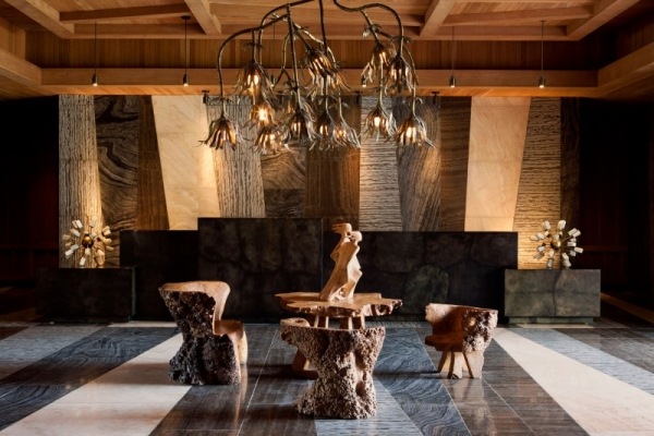 luxusný nábytok z karibského naplaveného dreva