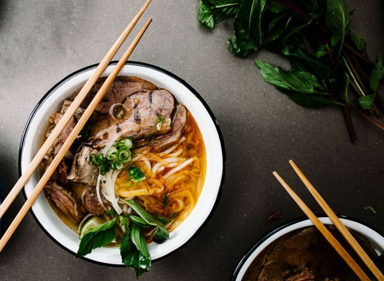 pho-bo-hovädzie-jarné cibuľové tyčinky