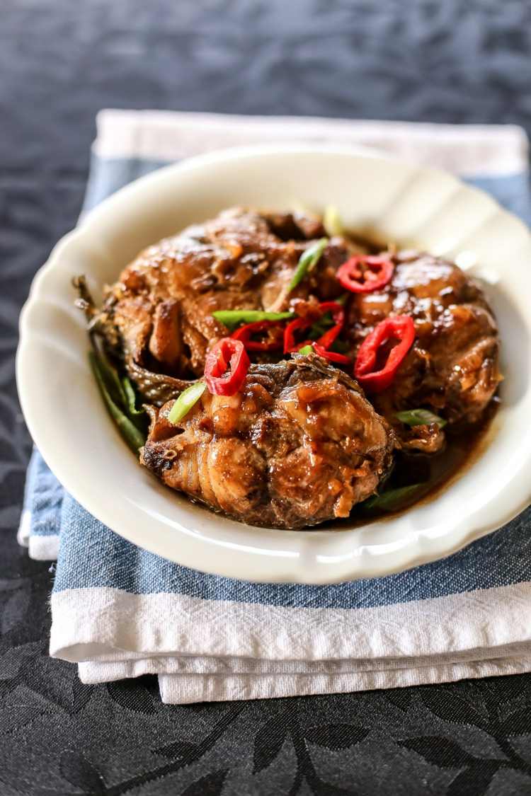 dusený sumec-vietnamský-recept-karamelizovaný