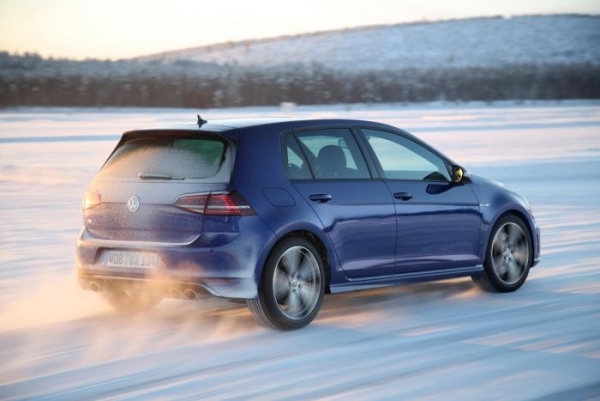 vw-golf r evo-silný motor verzie 2014-dvojlitrového turba