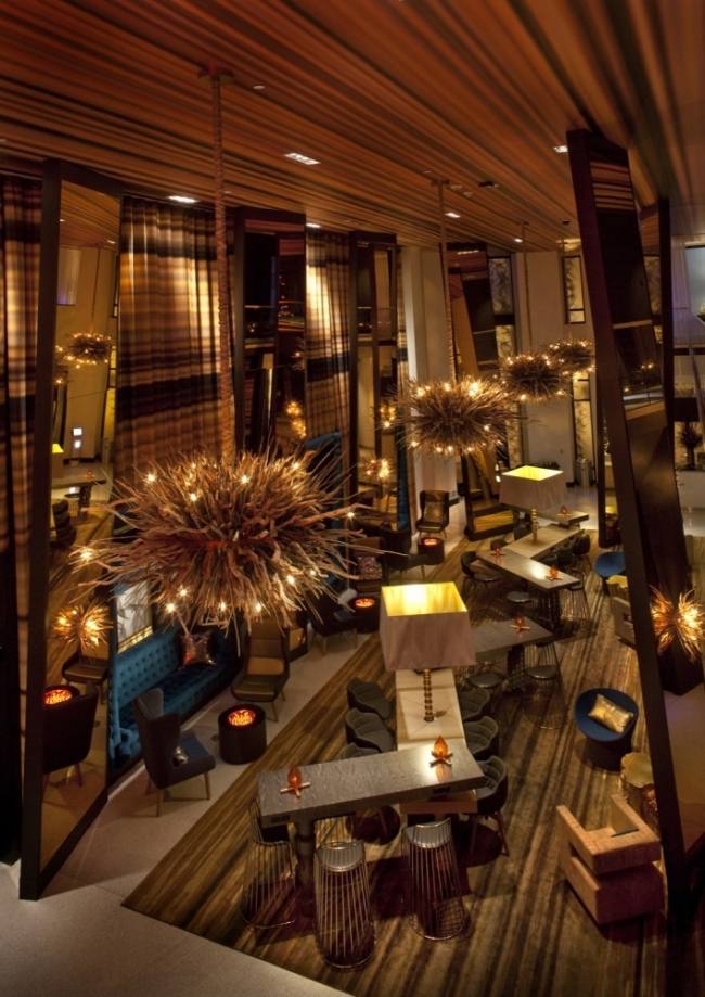 dizajnový hotel s vysokým stropom v San Diegu