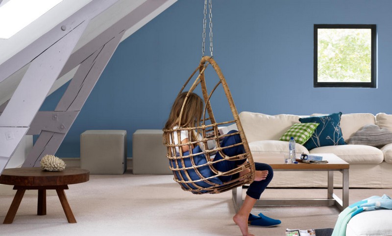 Maľba obývačky v modrej farbe - moderný dizajn steny Nástenná maľba-obývacia izba-obloha-modrá-biela-dizajn