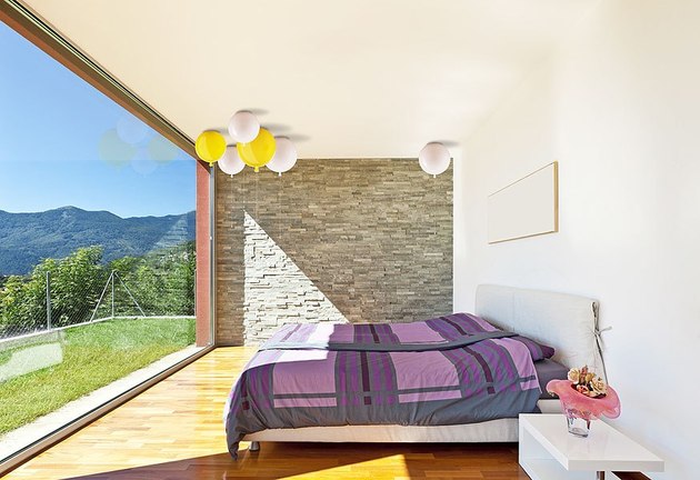 nástenné stropné svetlá sprostredkúvajú luftbalóny nielen do detských izieb