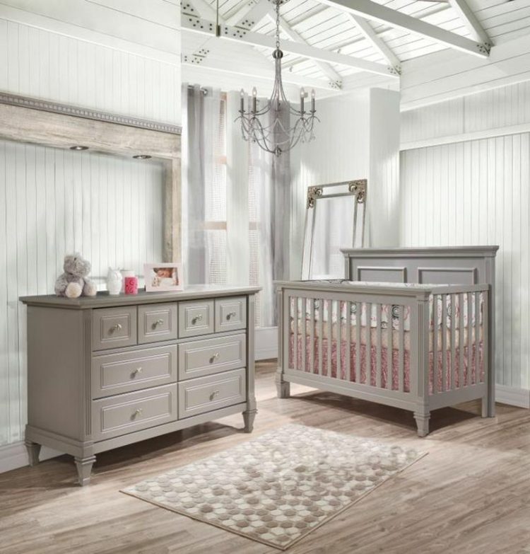 dizajn steny detská izba sivá biela zariaďovanie drevené podkrovie