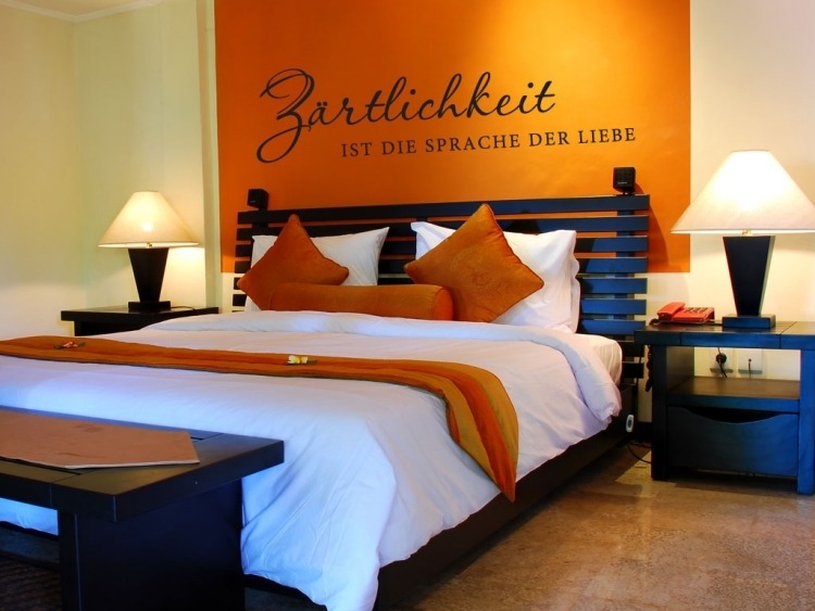 nálepky na stenu pre milencov v spálni nálepky na stenu-spálňa-oranžová stena