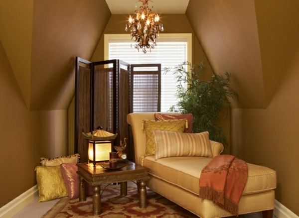 exotický dekor zlatožltá farba na stenu