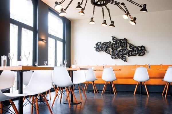 Nástenný vykurovací článok Heatwave jaga čierny nástenný radiátor