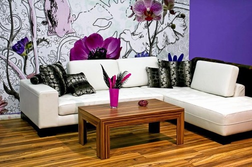 atraktívna obývačka exotické farby