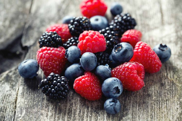 Jesť bobule po cvičení, regenerácia svalov, antioxidanty