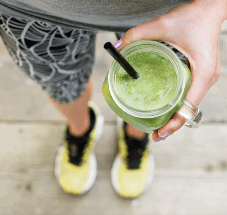 Po cvičení pite zelené smoothie, aby ste rehydratovali svoje telo