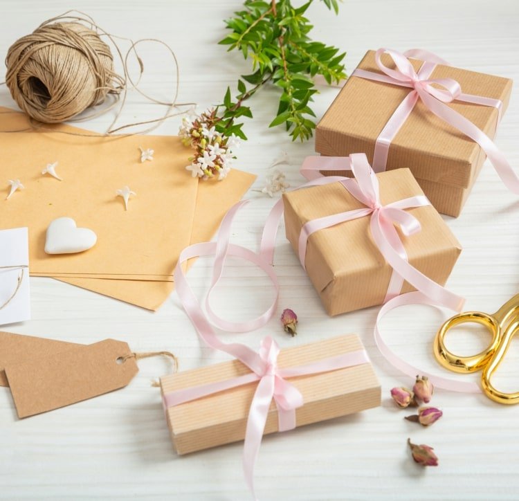 Čo dať na krst ako teta alebo krstná mama - prediskutujte to s rodičmi