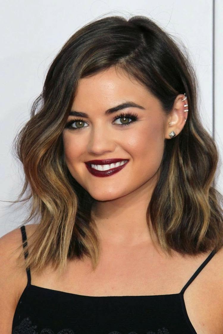 technika balayage lucy-hale-brunette-blond-long-bob