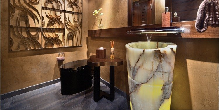 umývadlo-kameň-prírodný-kameň-onyx-luxusné-exkluzívne-konzolové-osvetlenie