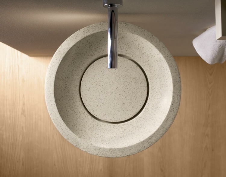 Umývadlo márnosť okrúhle kamenné kúpeľňové armatúry obklady vzhľad dreva