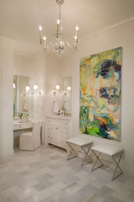 kúpeľňa domácka atmosféra veľa priestorov lustrových obrazov Márnosť nápady atmosféra veľa vesmíru lustrové obrazy