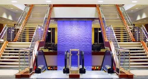 Vodné prvky v interiérovom dizajne vodnej steny