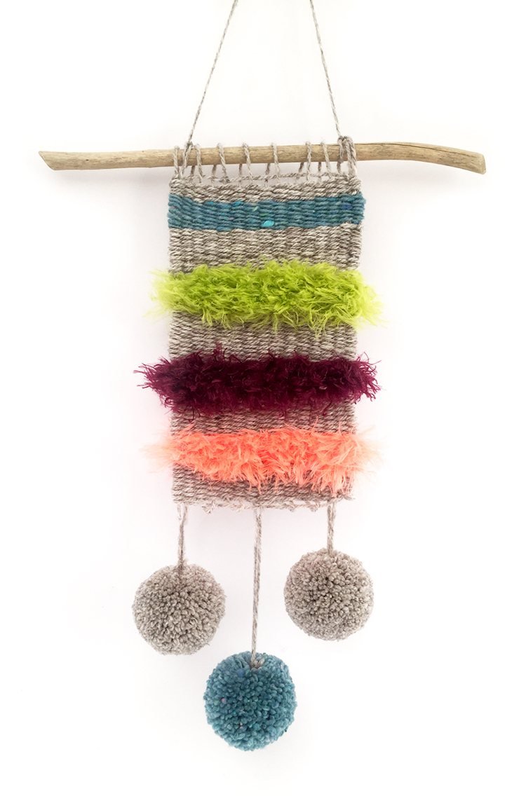 Tkanie s deťmi - zoznámenie sa s tradičným umením tkania Tkanie s deťmi -inštrukcie-dekorácia na stenu-závesná-priadza