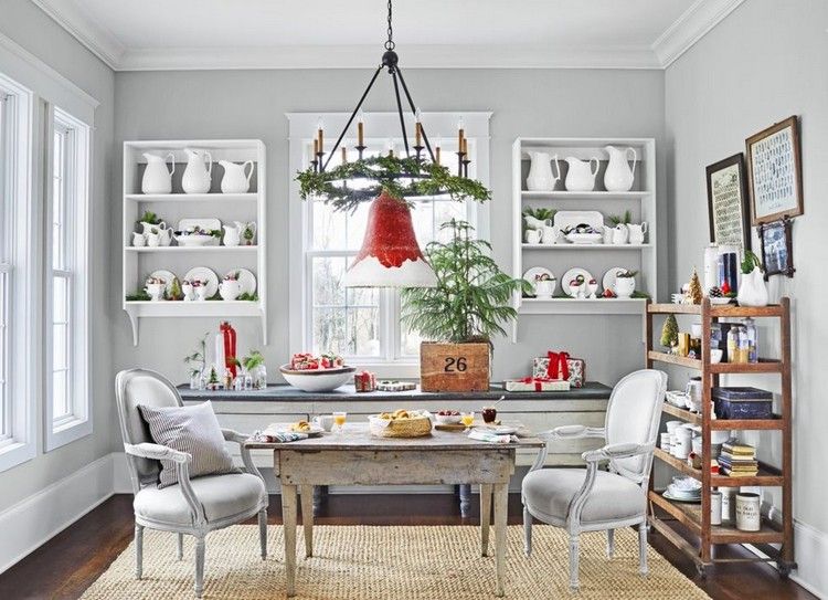 Ozdobte Vianoce na vidieku v zelenom štýle s červenými akcentmi