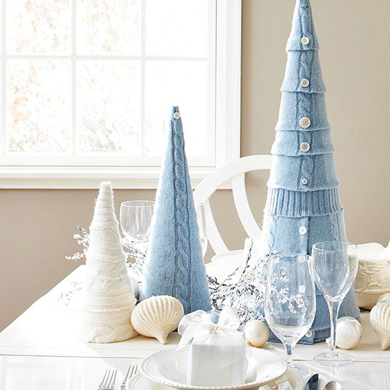 vianočné stromčeky dekorácie stolu používajú staré svetre polystyrénové papierové kužele drotár vianočný strom dekorácie stolu staré svetre polystyrénová papierová šiška