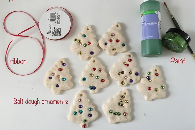 Prívesok na vianočný stromček vyrobený zo slaného cesta Tinker vianočné ozdoby deti-slané cesto-tvary vianočných stromčekov