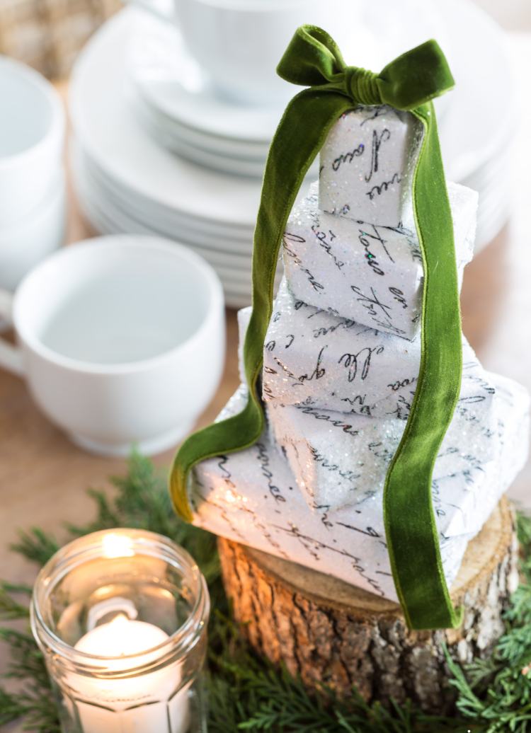 Vianočný stromček mini darčeky Tinker vianočné ozdoby na stôl