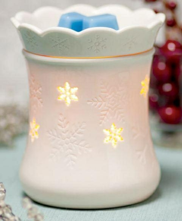 Dekorácia vianočná biela chladná LED sviečka Vianočná dekorácia na stôl biela chladná