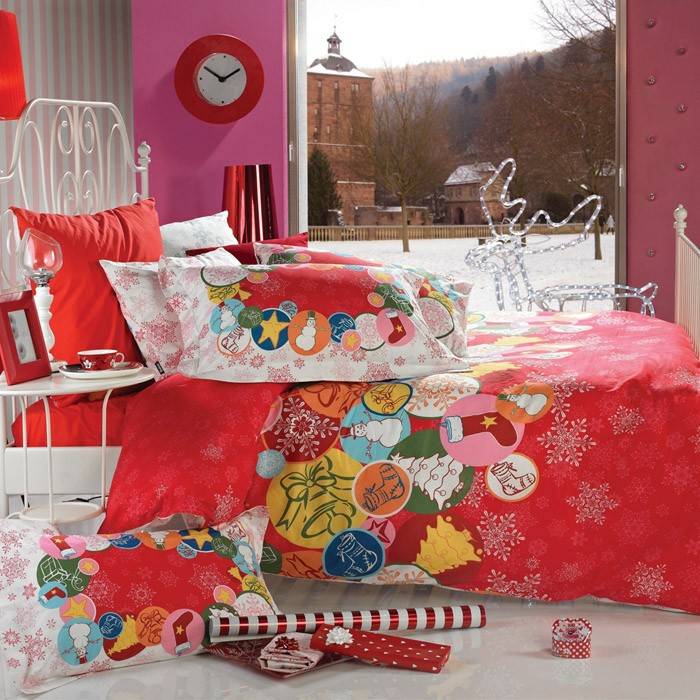 Slávnostne ozdobte vianočné ozdoby v detskej izbe Nápady na vianočné dekorácie Prehoz na posteľ Rudolf Sobi slávnostné motívy