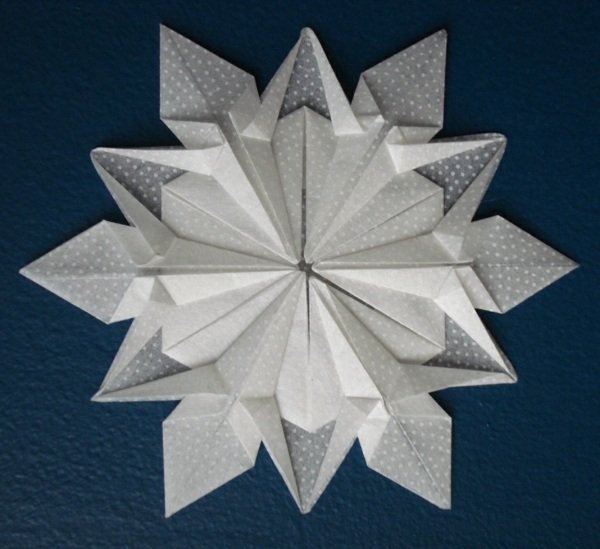 cut-out-white-stars-do-yourself