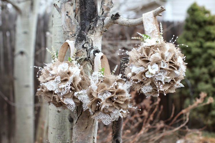 vianočné dekorácie-urob si sám-bozkávacia guľa-rustikálne-ľanové-čipkované-vinobranie