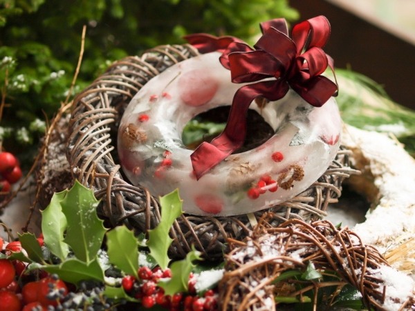 Vyrobte si vianočné ozdoby sami stuha z ľadového bobuľa Vlastnoručne vyrobené vianočné ozdoby stuha z ľadového bobuľa