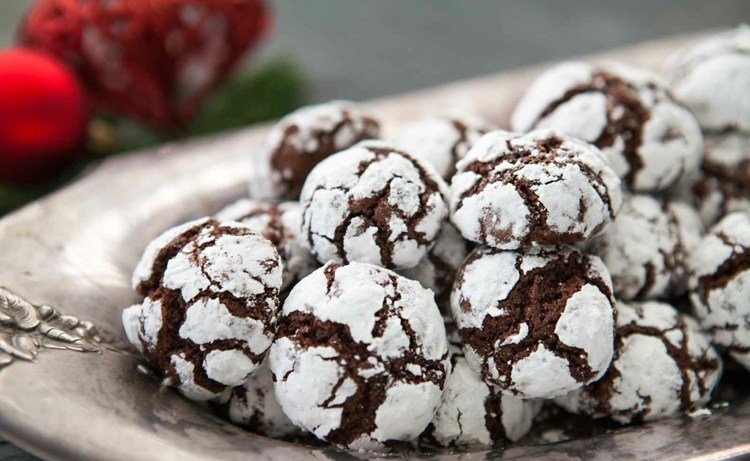 Recepty na vianočné sušienky - tmavé sušienky na Vianoce s kakaom