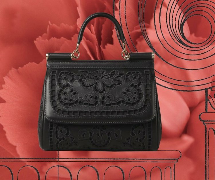 Vianočné darčeky dámska kabelka čierna štýlová