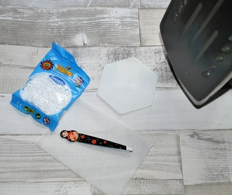 vianočné korálky vložka tanier železo