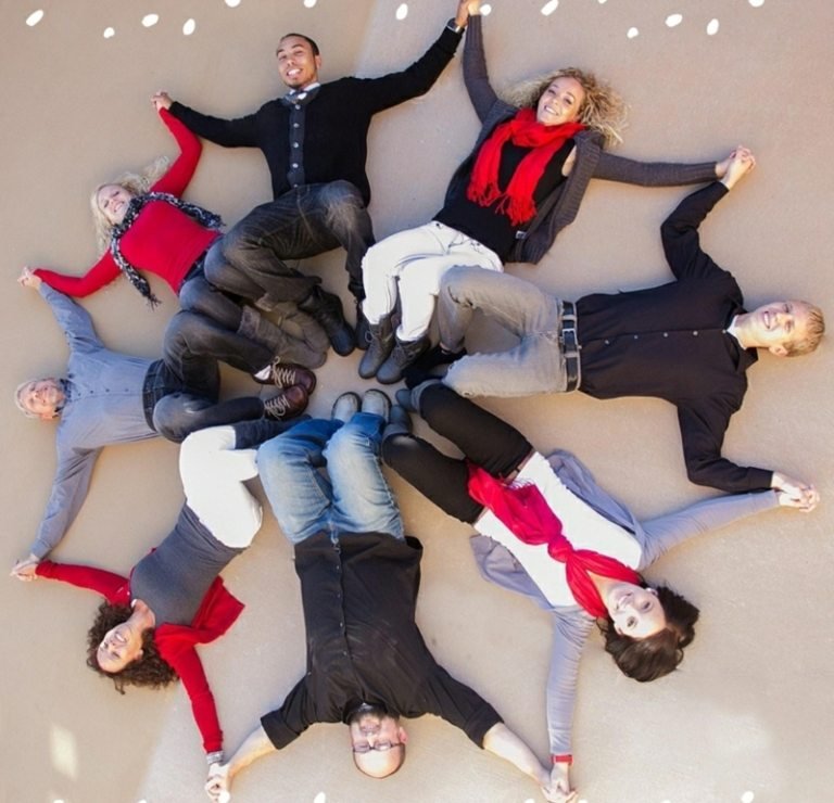 Vianočná pohľadnica - vyrobte si snehové vločky sami Vianočné pohľadnice-urob si sám-vyrob-rodinu-foto-snehové vločky