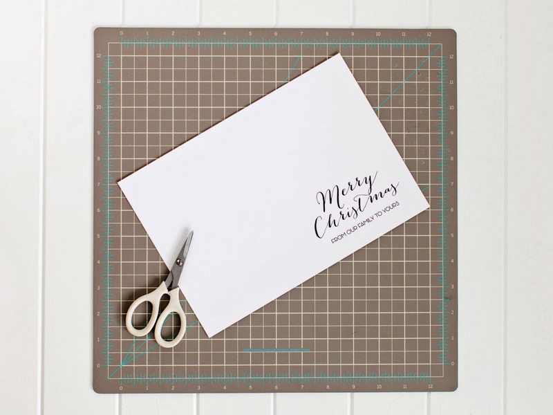 Potom napíšte láskyplný pozdrav nižšie Vianočné pohľadnice-drotár-šablóna-expresný-krok-1