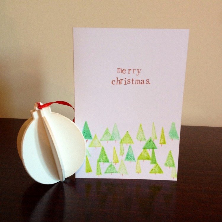 Vyrobte si na Vianoce kreatívne karty s domácimi pečiatkami vianočné pohľadnice-urob si sám-drotár-pokyny-kreatívne-jedinečné-trojuholníkové pečiatky