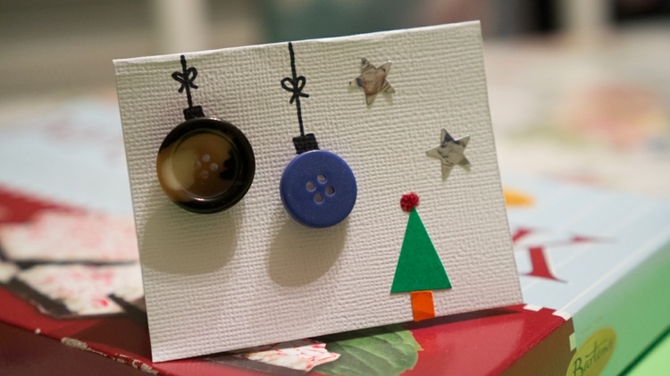 Tinker vianočné pohľadnice sami - jednoduchý nápad pre deti drotárajte si vianočné pohľadnice jednoducho vianočné nápady pre deti